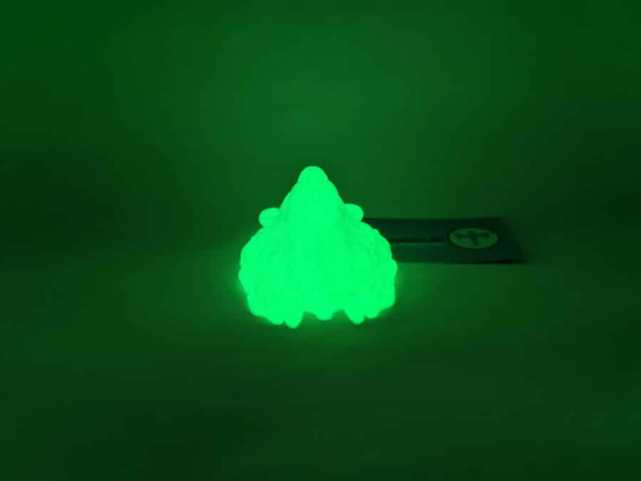 Cabeça de leão impressa com o filamento Glow-In-The-Dark da ColorFabb